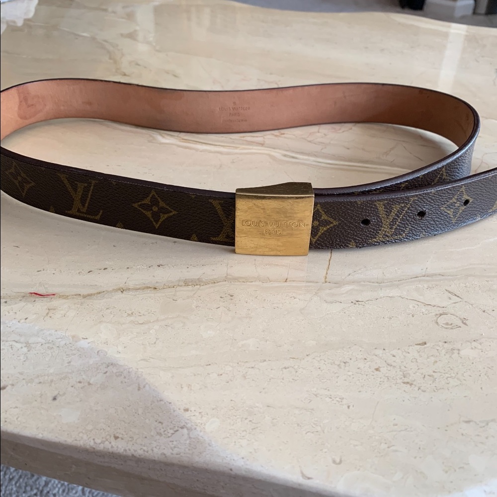 Authentic Louis Vuitton women’s belt